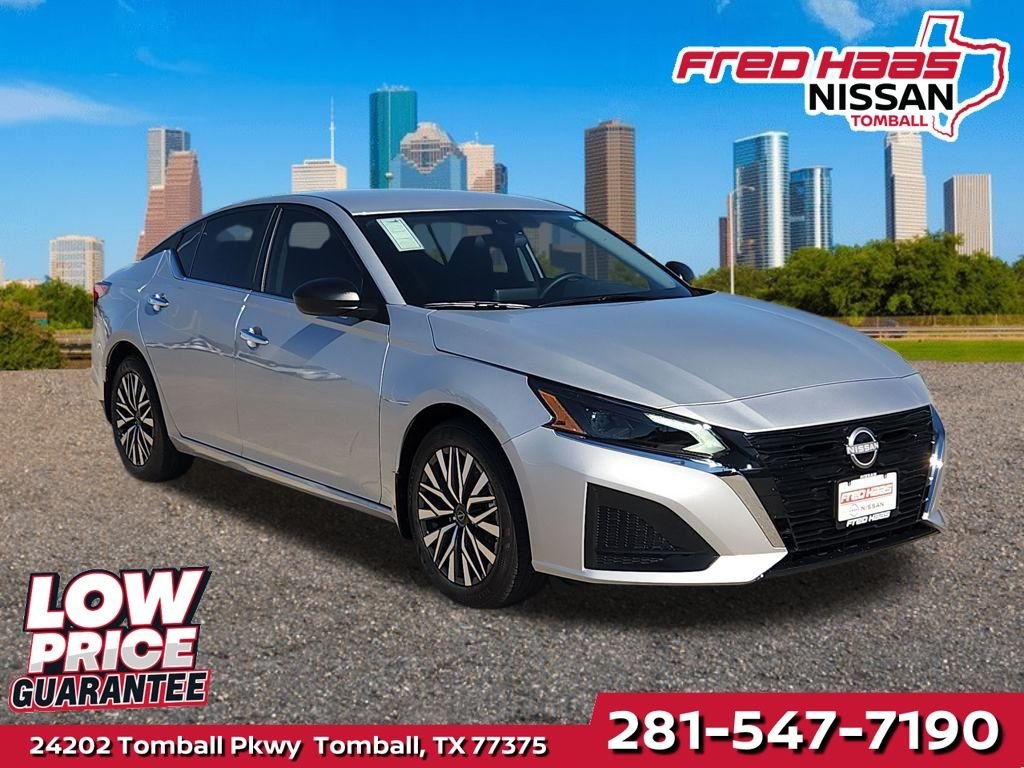 2025 Nissan Altima SV