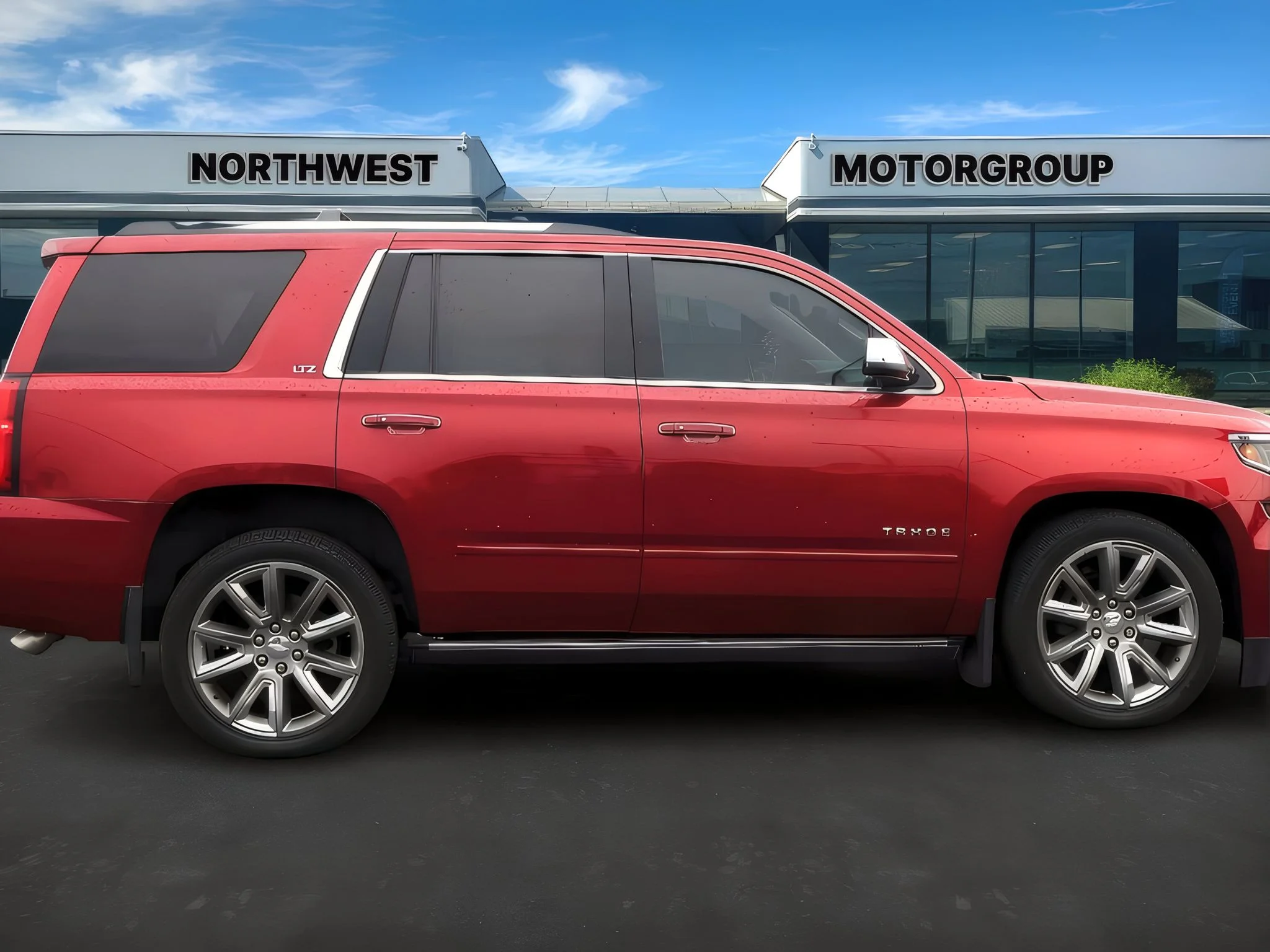 Used 2015 Burgandy Chevrolet LTZ image 8