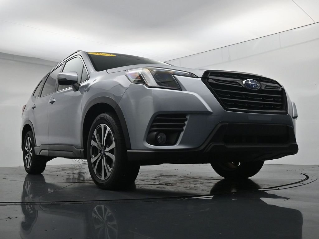 2023 Subaru Forester Limited - Photo 32
