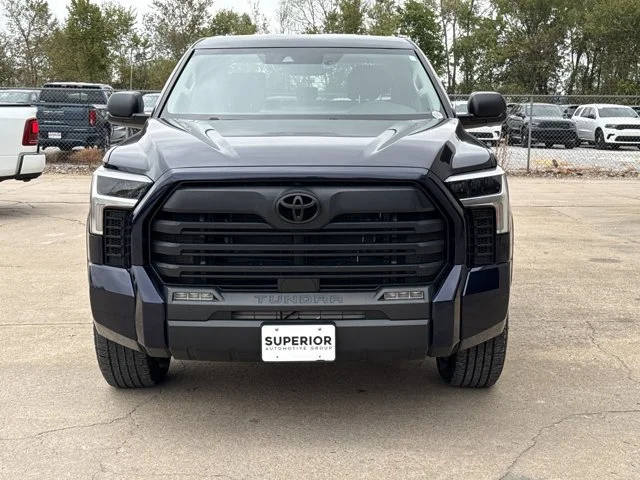 Used 2023  Toyota SR5 image 12