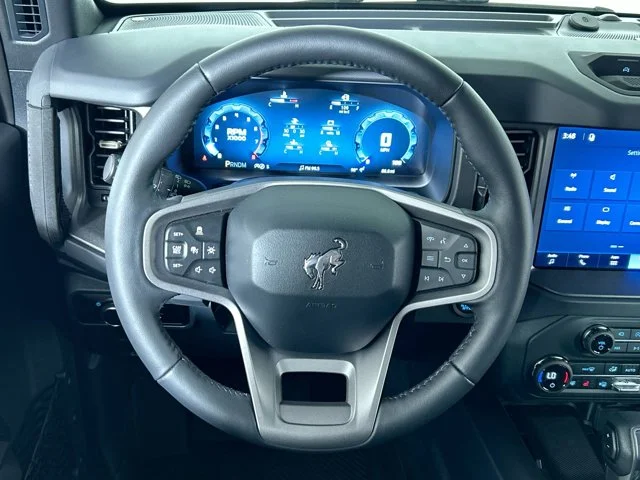 New 2026 AVALANCHE GRAY Ford Badlands 4-Door Hard Top w/Sasquatch & Lux Package image 13