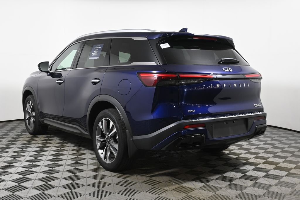 Certified Used 2023 Blue INFINITI LUXE image 5