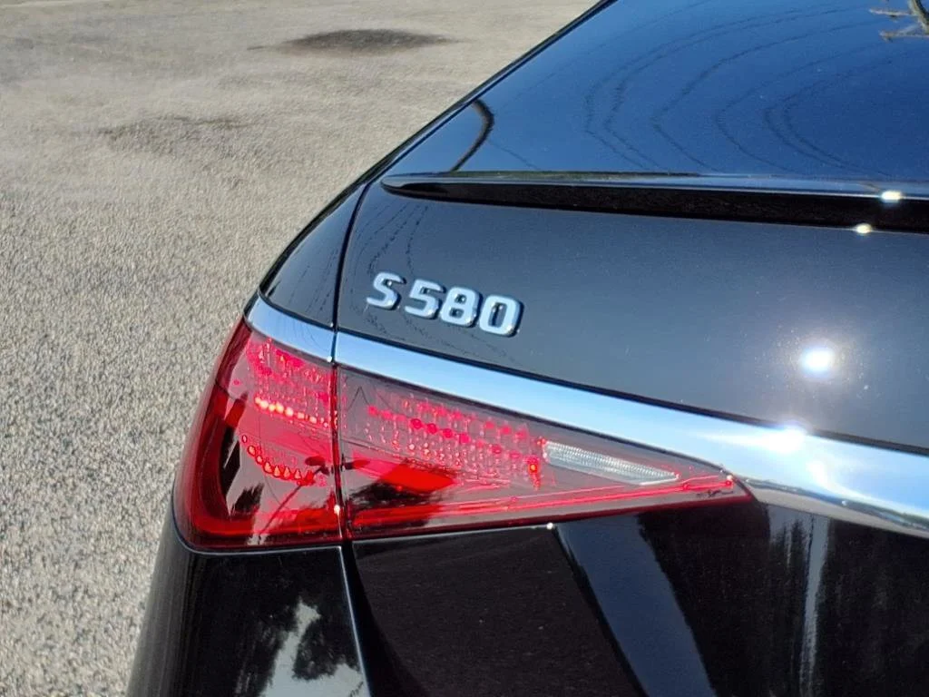 2025 Mercedes-Benz S-Class S 580 - Photo 30