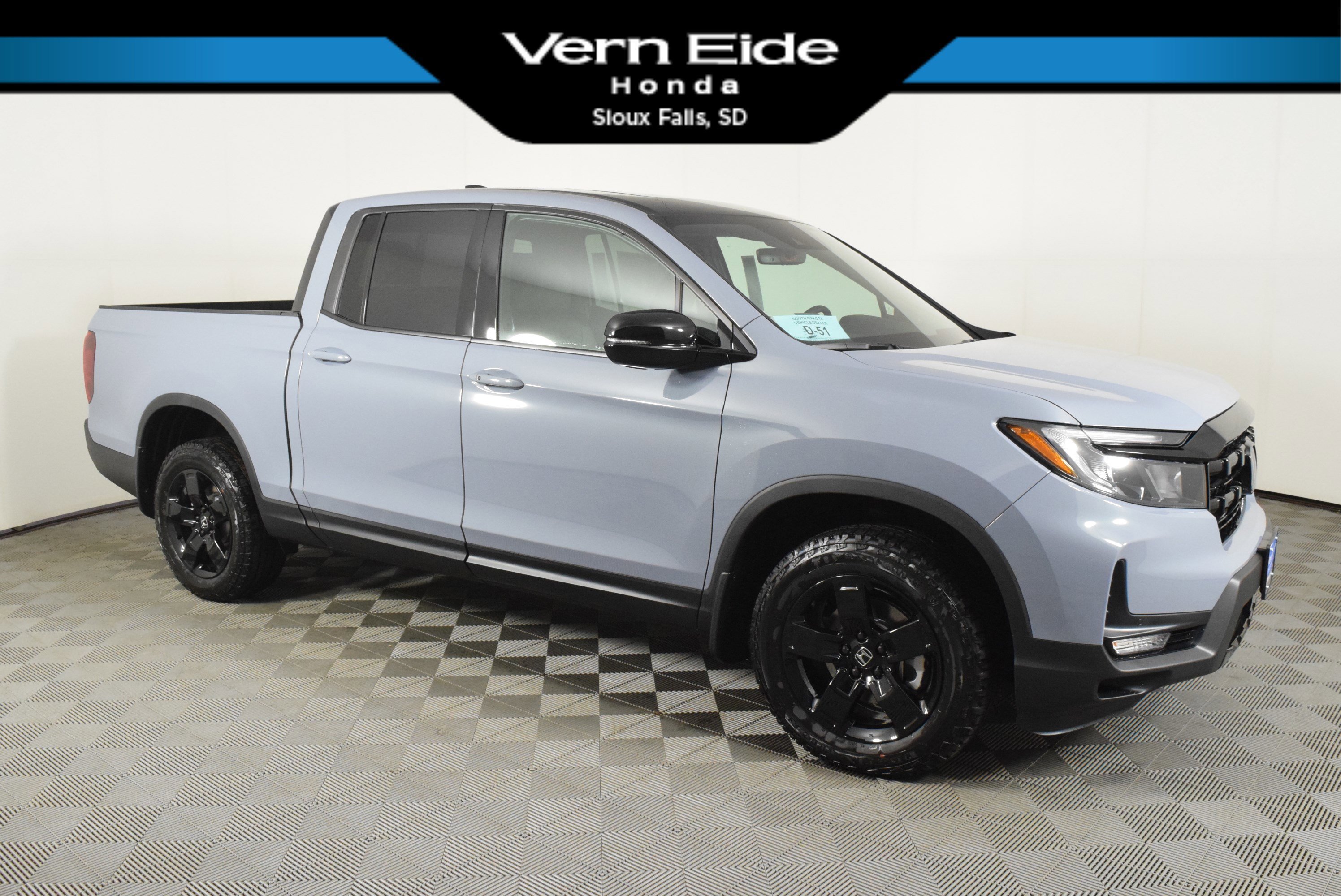 2026 Honda Ridgeline Black Edition 2-Tone's photo