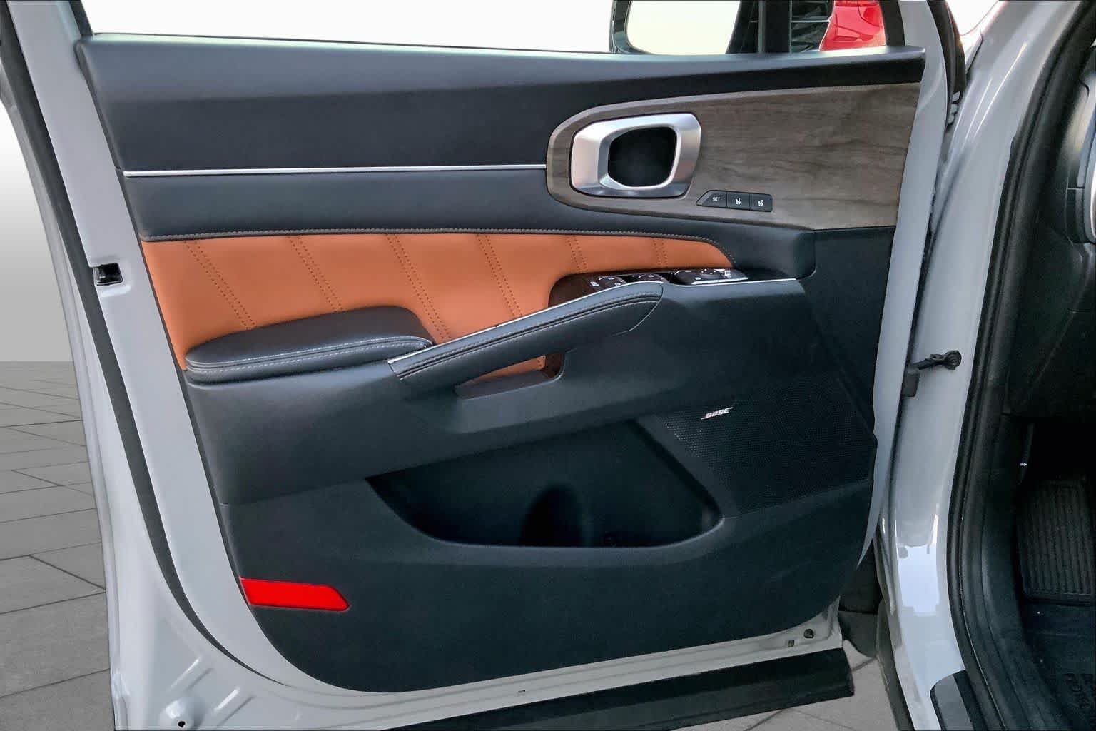 Used 2022 Wolf Gray Kia X-Line SX Prestige image 19