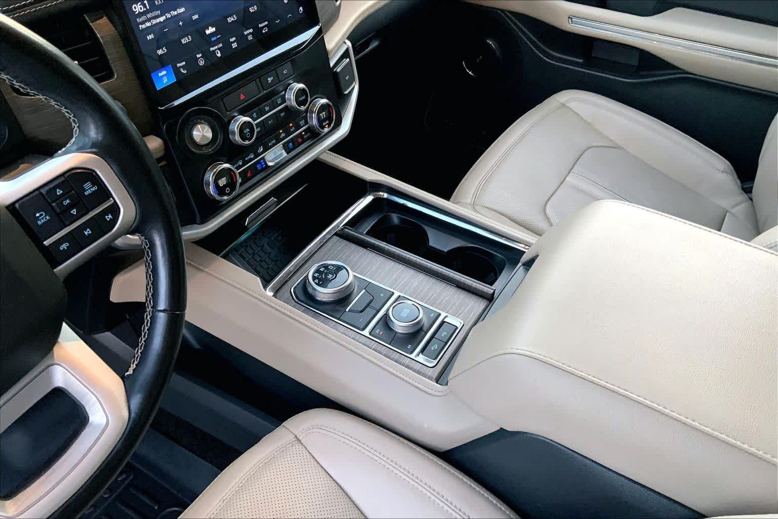 Used 2022 Oxford White Ford Limited image 17
