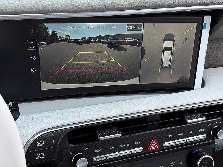 New 2027 Creamy White Pearl Hyundai Limited 8P image 10