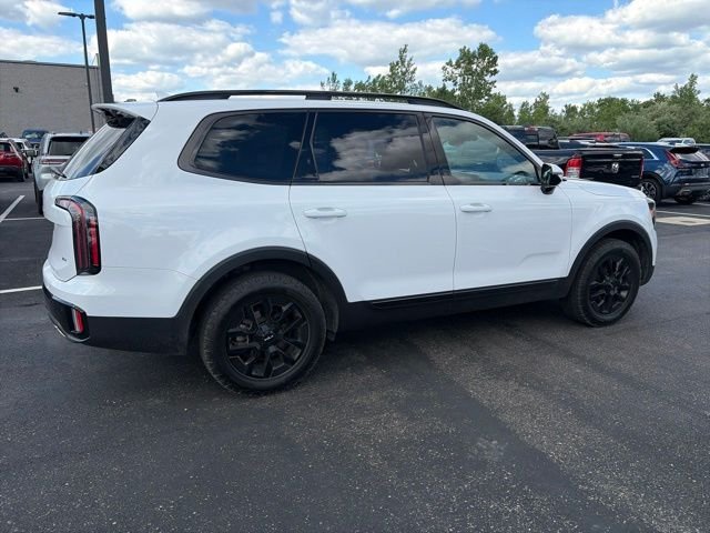 Used 2024 White Kia SX-Prestige X-Pro image 7
