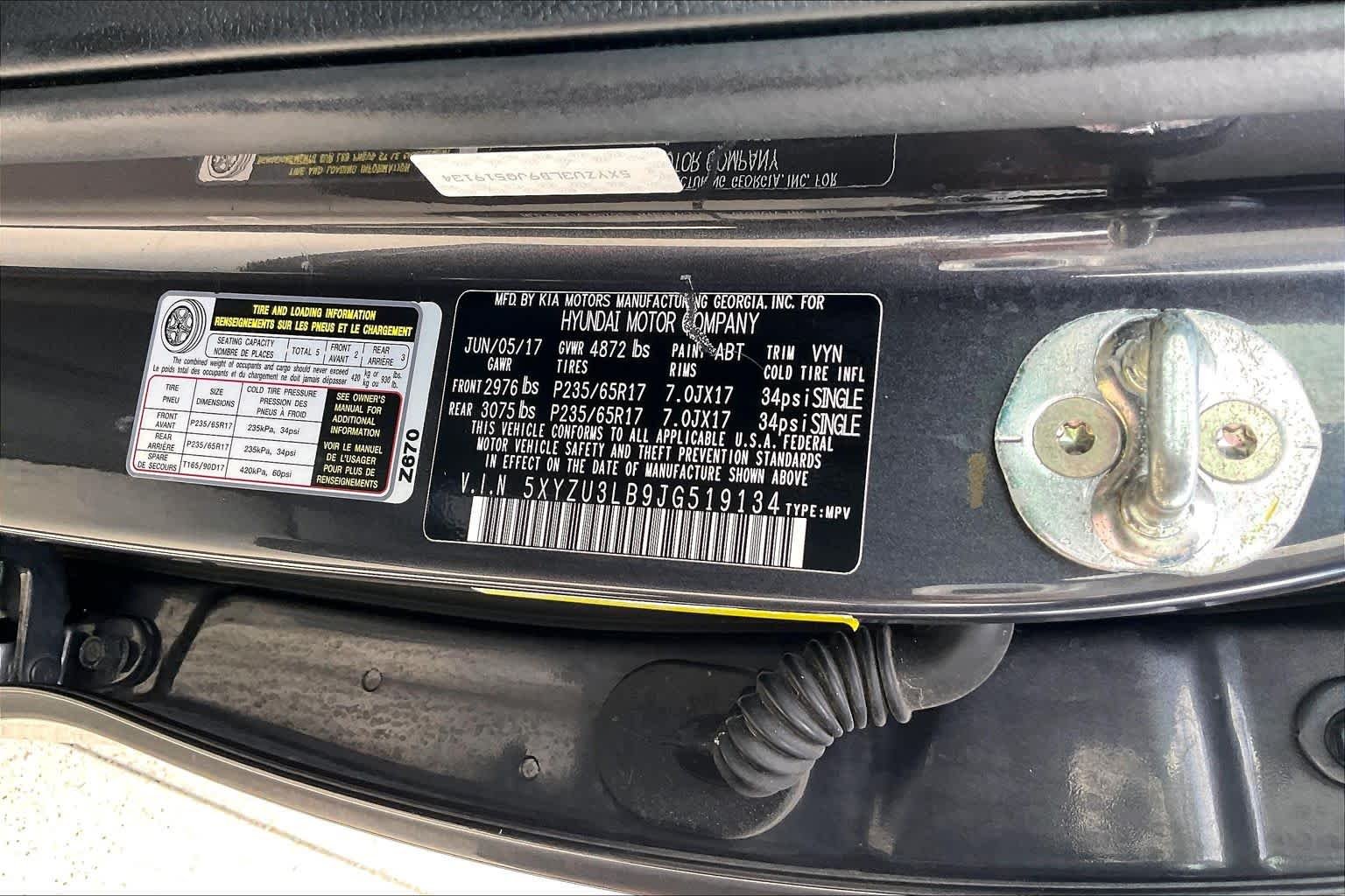 Used 2018 Platinum Graphite Hyundai 2.4L image 35