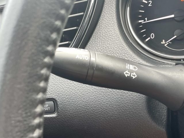 Used 2019 Black Nissan SV image 16