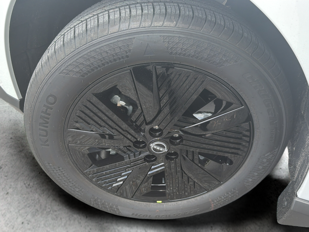New 2026 White Nissan SV image 51