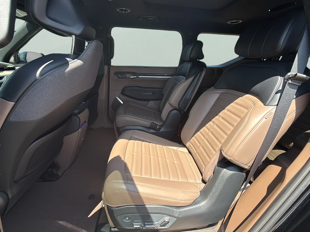 Certified Used 2024 Aurora Black Pearl Kia Land image 22