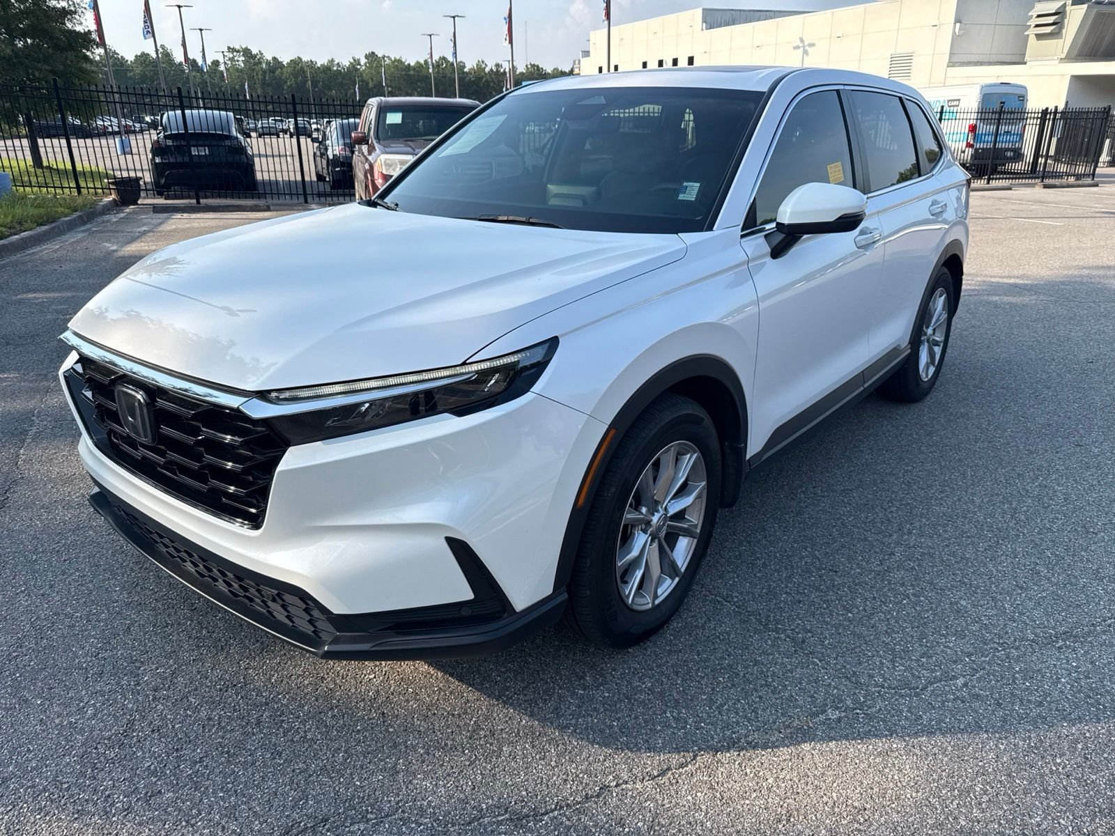 Used 2024  Honda EX-L image 1