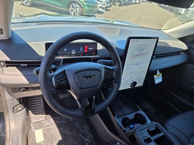 New 2026 Black Ford Premium image 6