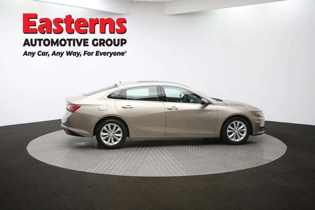 Used 2022 Gray Chevrolet LT image 44
