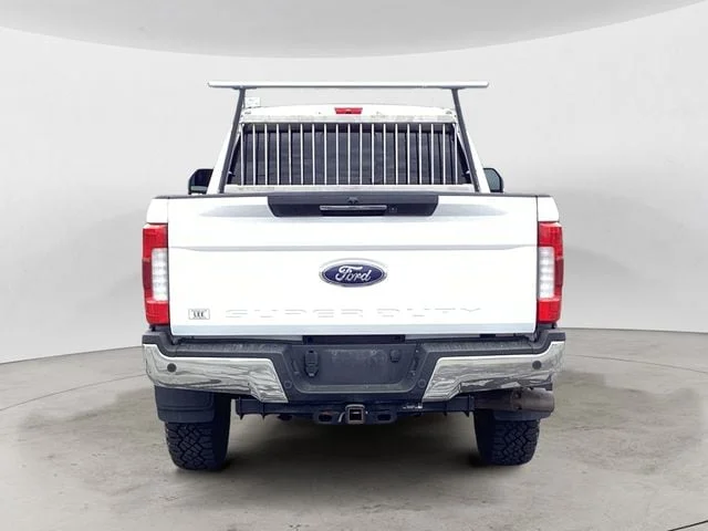 Used 2019 White Ford Lariat image 4