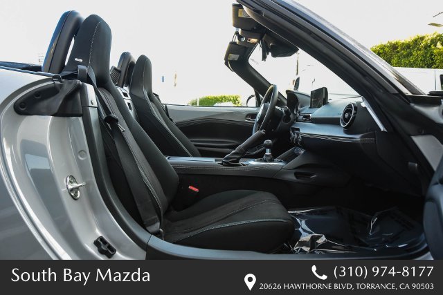 Certified Used 2025 Gray Mazda Club image 14