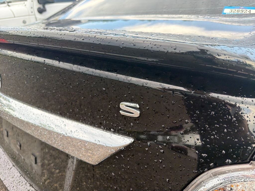 Used 2015 Black Nissan 2.5 S image 18