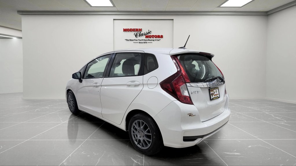 Used 2019 White Honda EX image 5