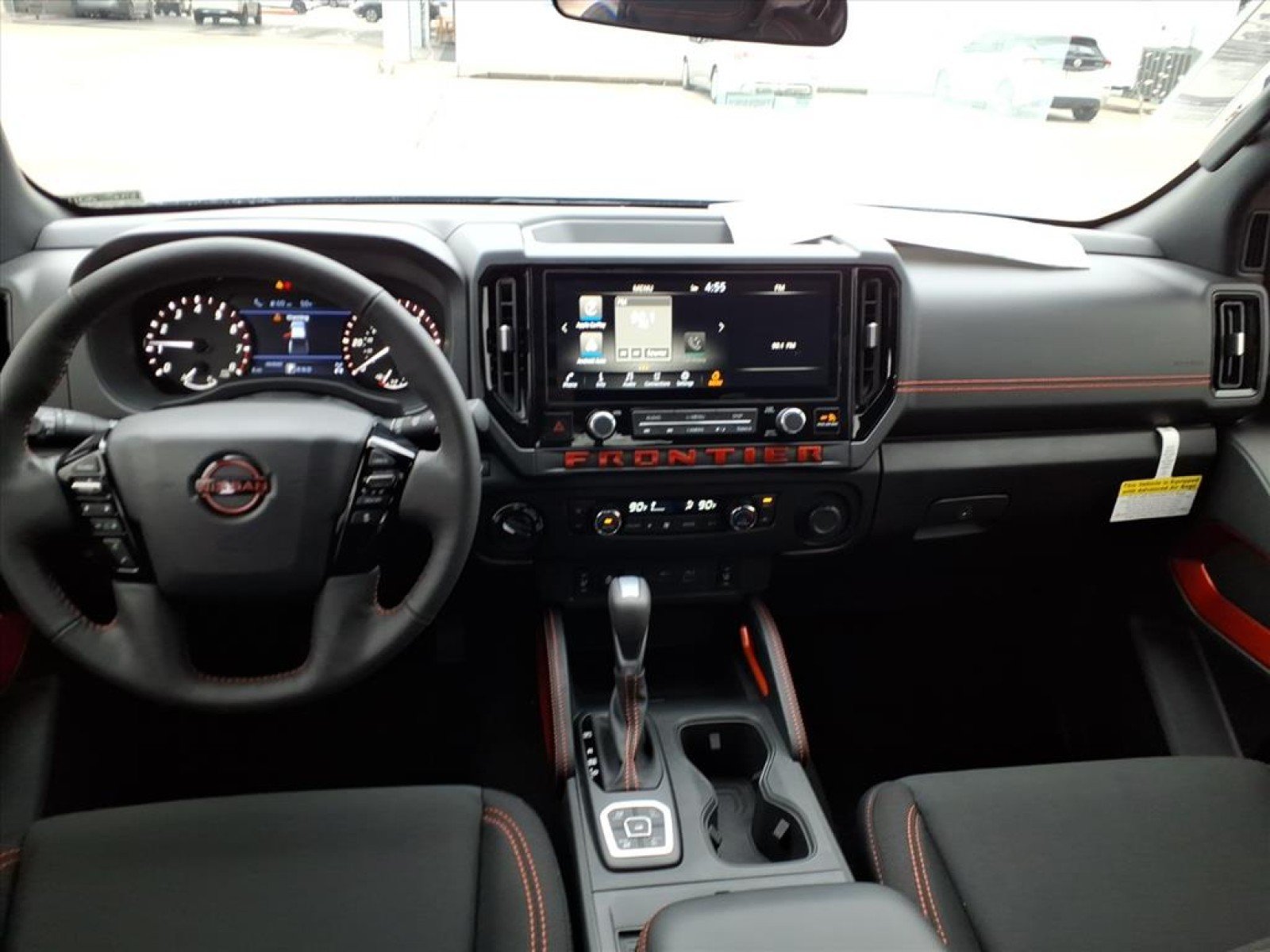 2026 Nissan Frontier Crew Cab PRO-4X® - 8