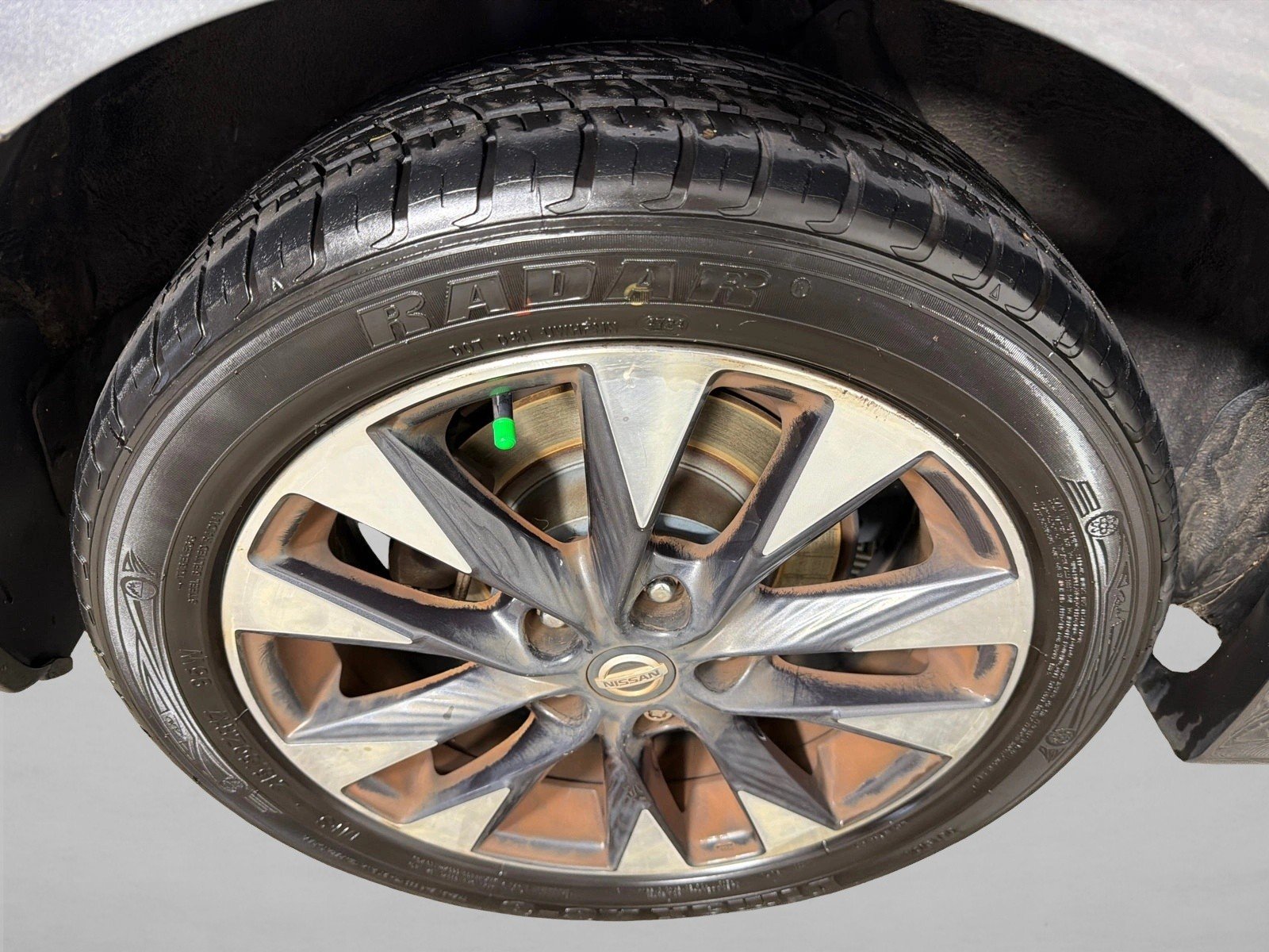 Used 2018 Gun Metallic Nissan SR Turbo image 18