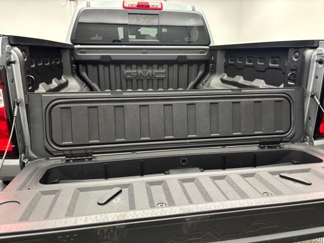 New 2026 Sterling Metallic GMC Elevation image 11