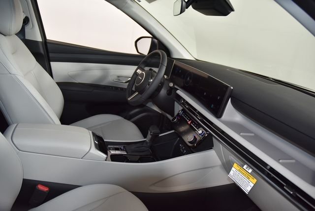 New 2026 Black Hyundai SEL Premium AWD image 17