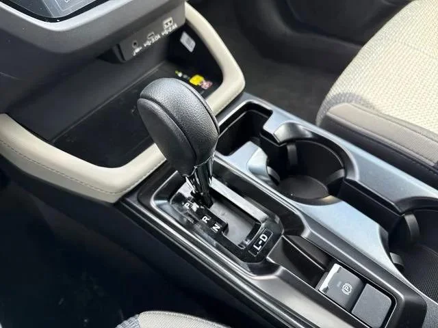 New 2026 CRYSTAL WHITE PEARL Subaru Premium image 28