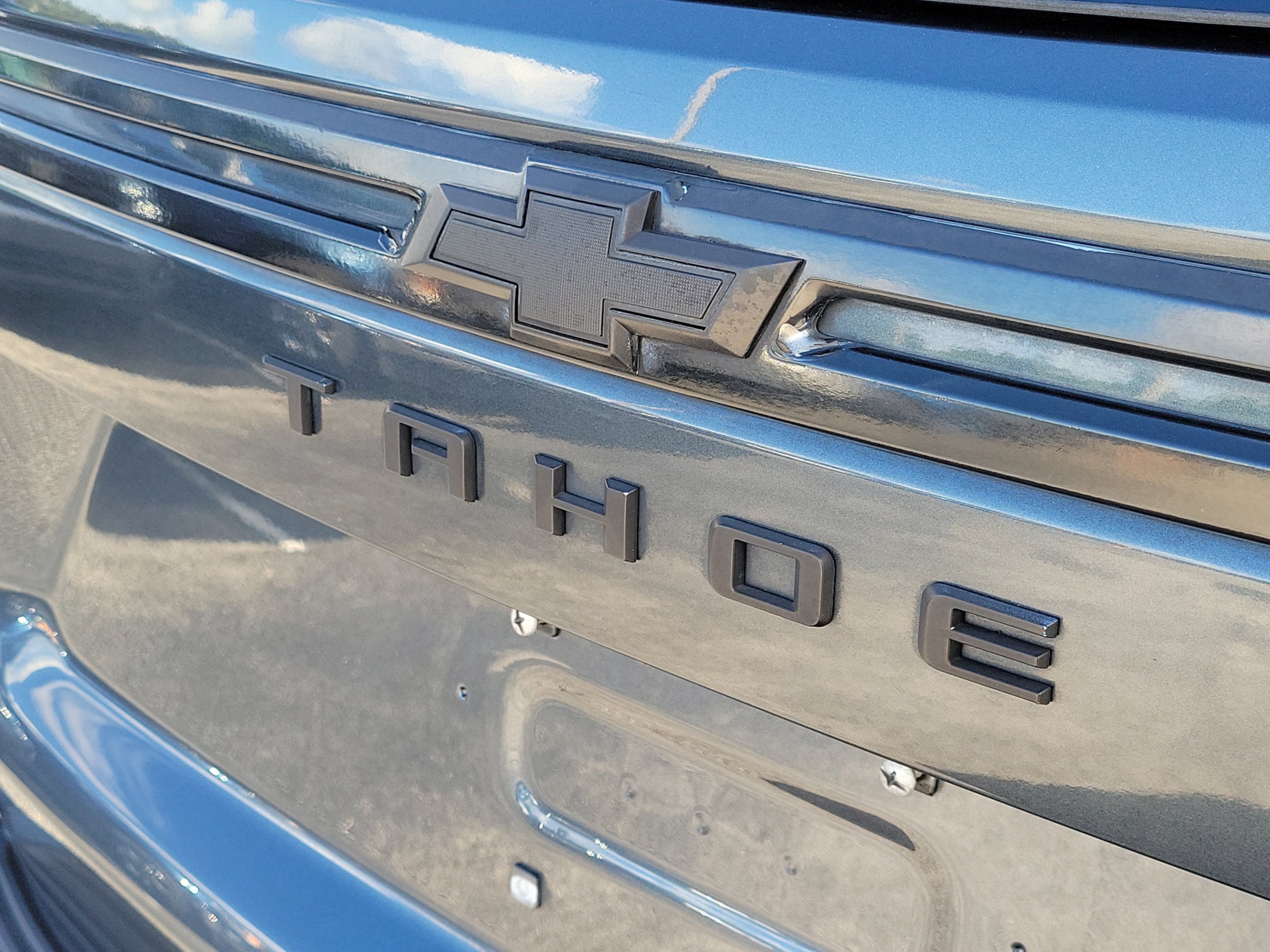 Used 2021 Shadow Gray Metallic Chevrolet LT image 5