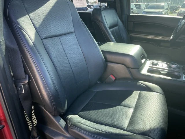 Used 2018 Red Ford XLT image 26