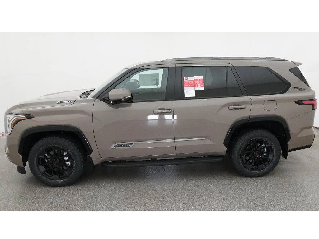 New 2026  Toyota Platinum image 3