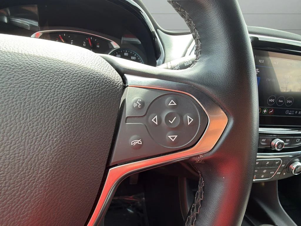 Used 2023 Blue Chevrolet LT image 18
