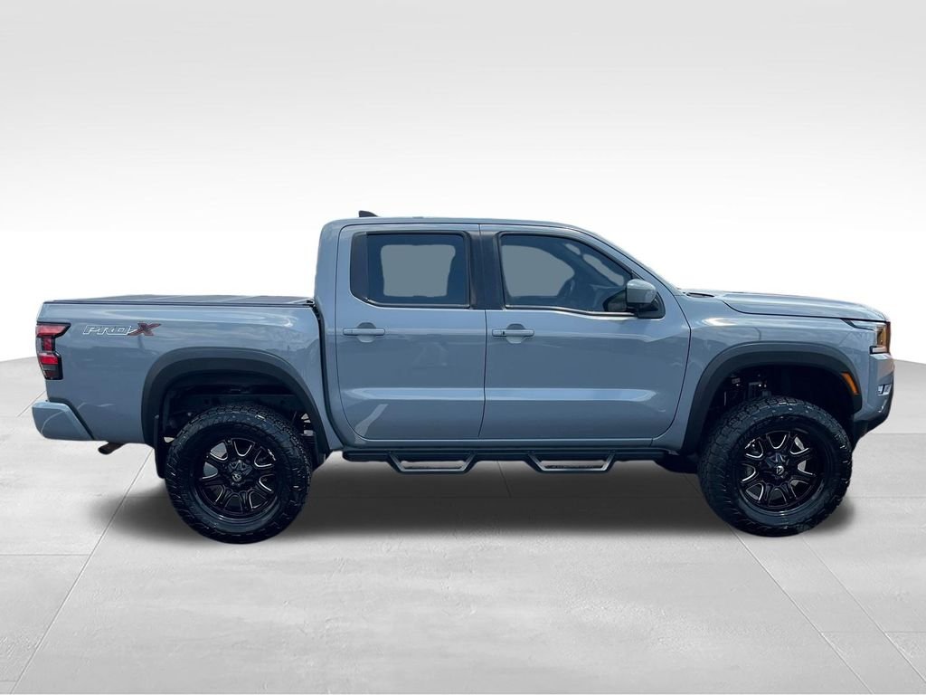 Used 2022 Gray Nissan PRO-X image 6