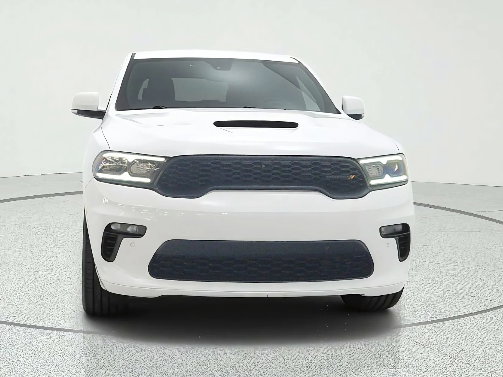 Used 2022 White Knuckle Clearcoat Dodge R/T HEMI ORANGE RWD image 2