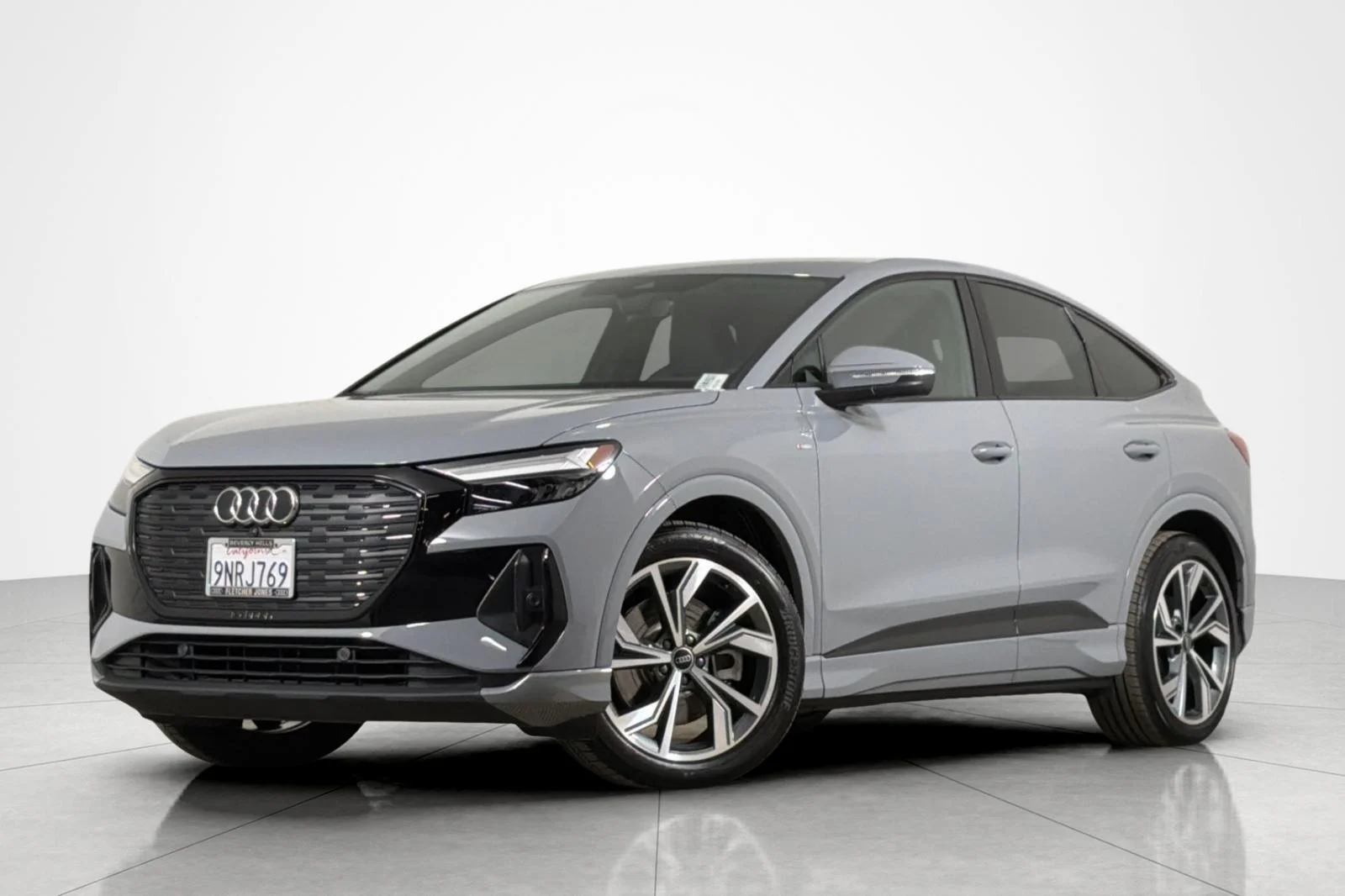 2024 Audi Q4 Sportback e-tron 55 Premium quattro's photo