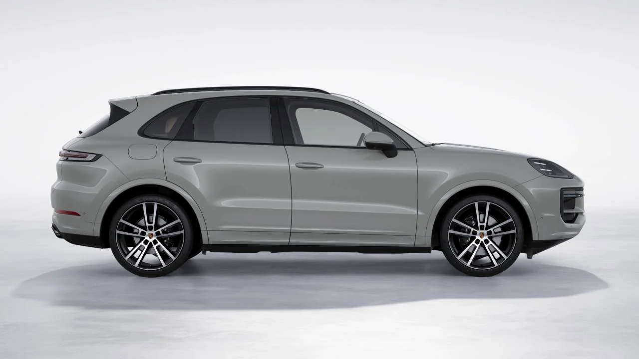 New 2026 Chalk Porsche  image 6