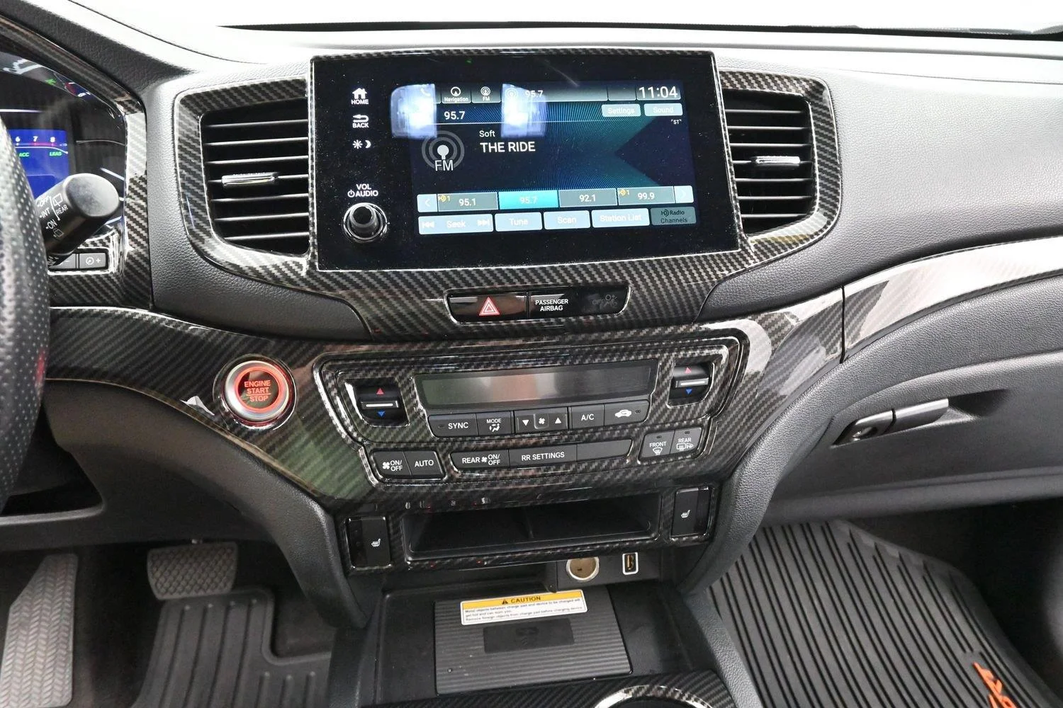 Used 2022 Sonic Gray Pearl Honda TrailSport AWD image 26
