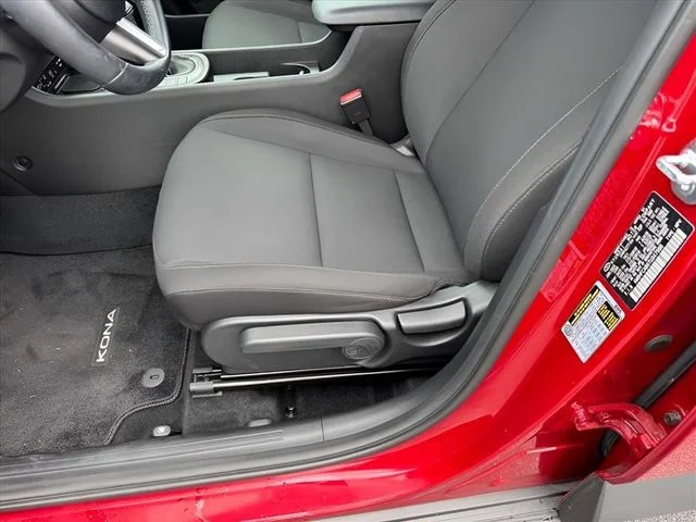 Used 2026 Red Hyundai SEL Sport image 7