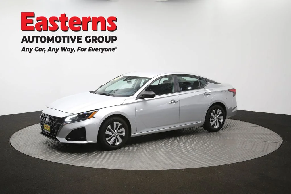 Used 2024 Silver Nissan 2.5 S image 56