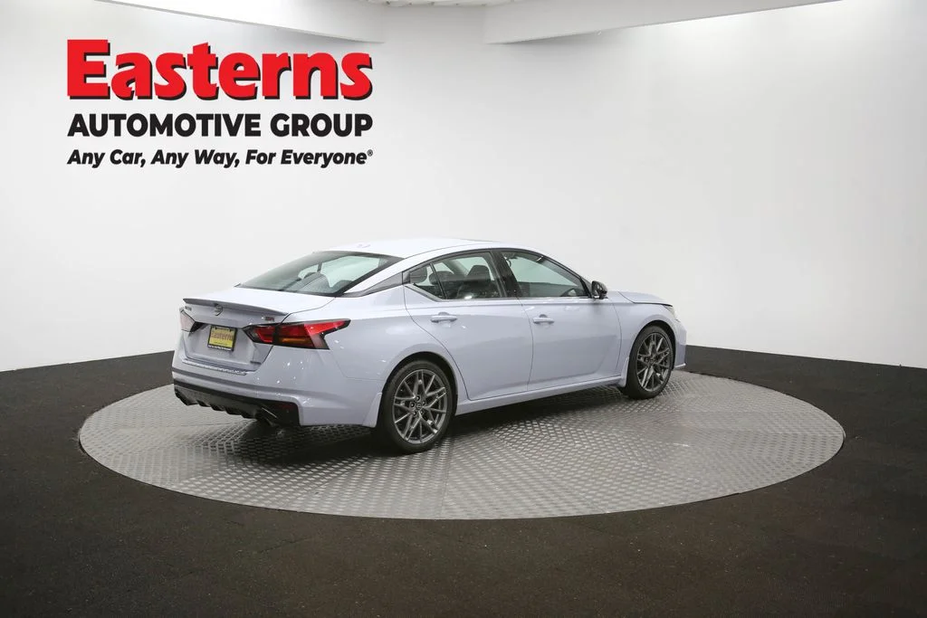 Used 2023 Gray Nissan 2.5 SL image 41