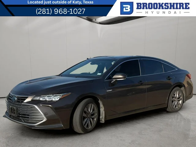 2020 Toyota Avalon Hybrid XLE