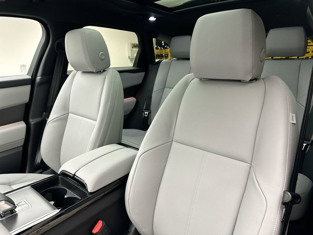 New 2026 Varesine Blue Land Rover S image 10