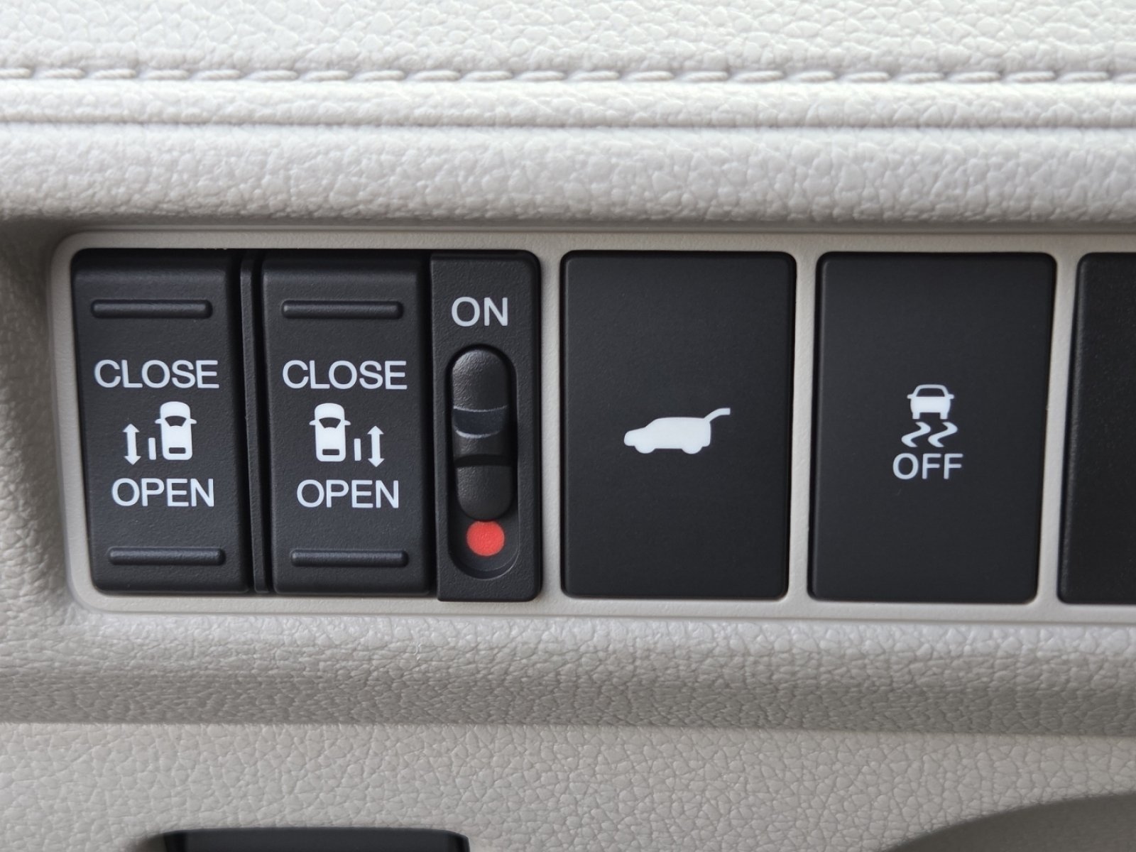 2026 Honda Odyssey EX-L - Photo 16