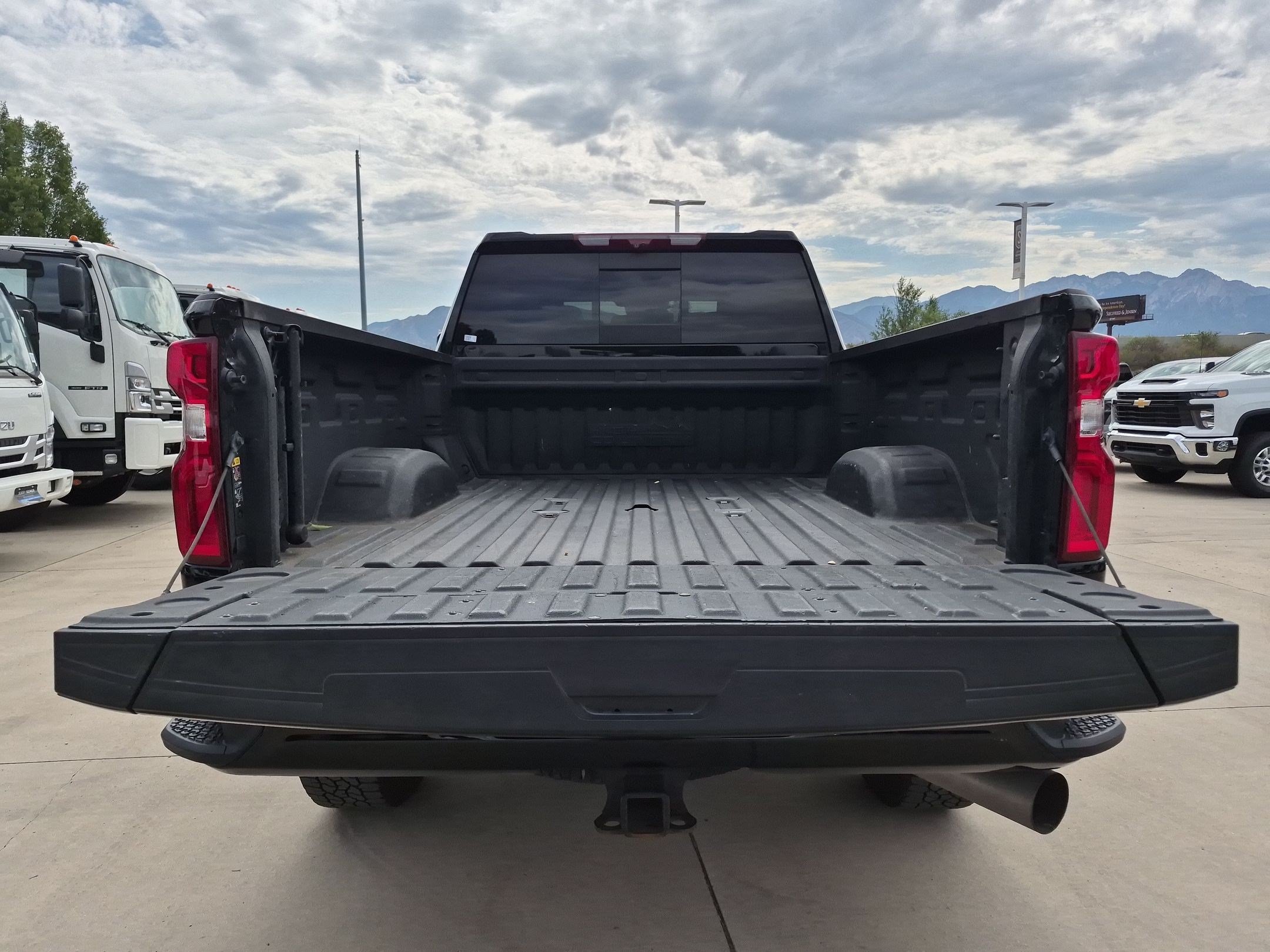 2024 Chevrolet Silverado 3500HD High Country - Photo 33