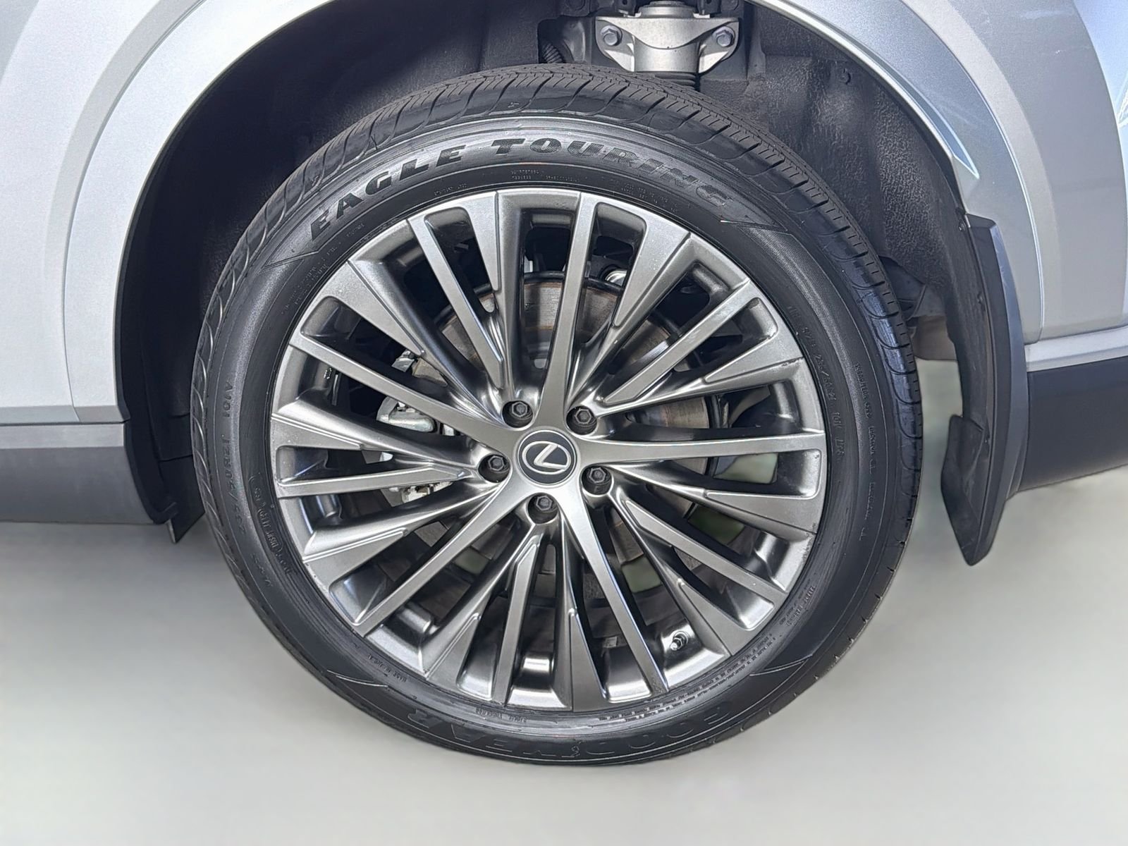 Used 2023 Iridium Lexus 350 Luxury image 32