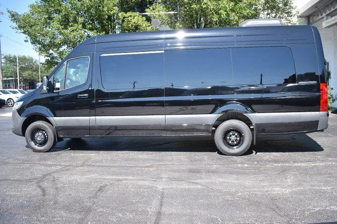 Used 2024 Black Mercedes-Benz Cargo 170 WB image 6