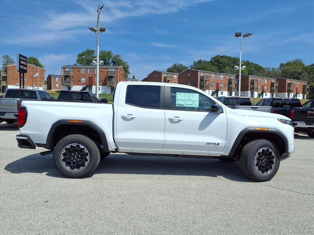 2026 GMC Canyon AT4 - Photo 19