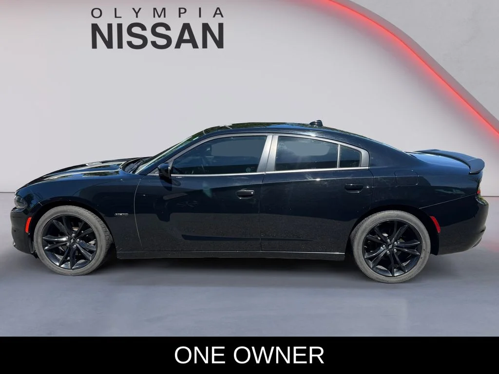 Used 2018 Black Dodge R/T image 3