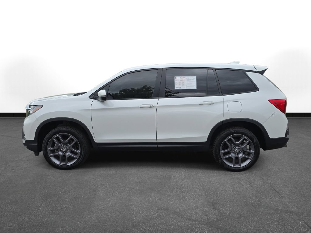 Used 2022 Beige Honda EX-L image 9