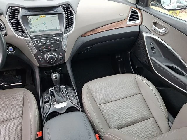 Used 2017 Silver Hyundai Limited Ultimate image 16